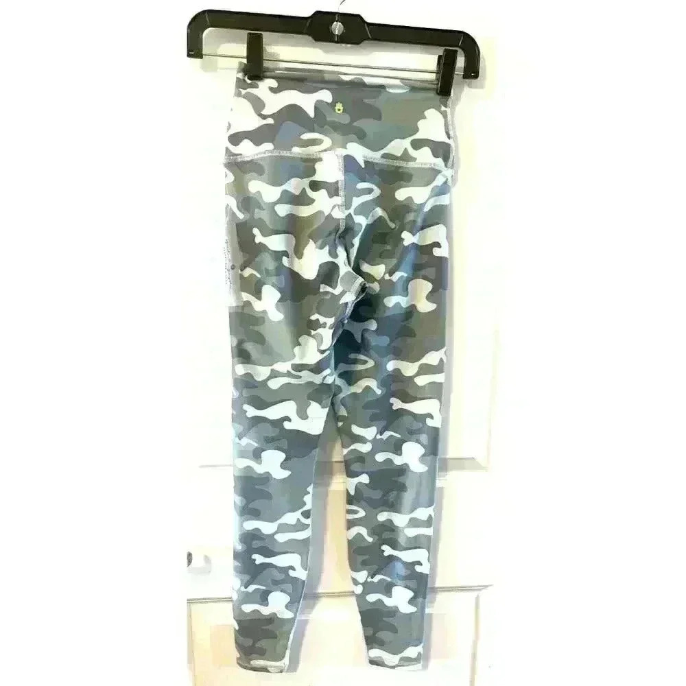 Spiritual Gangster Women's Intent Yoga Camo Leggings Light Greens blue Sz XS NWT - Picture 3 of 7